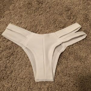 Montce bikini bottoms